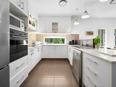 15 Chinaberry Crescent, Upper Coomera