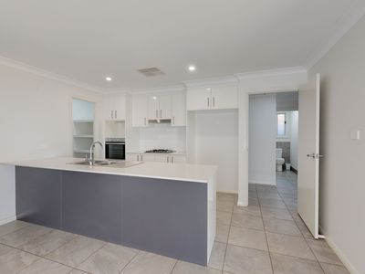 59 Champagne Drive, Dubbo