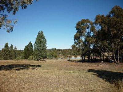 8L Morey Place, Dubbo