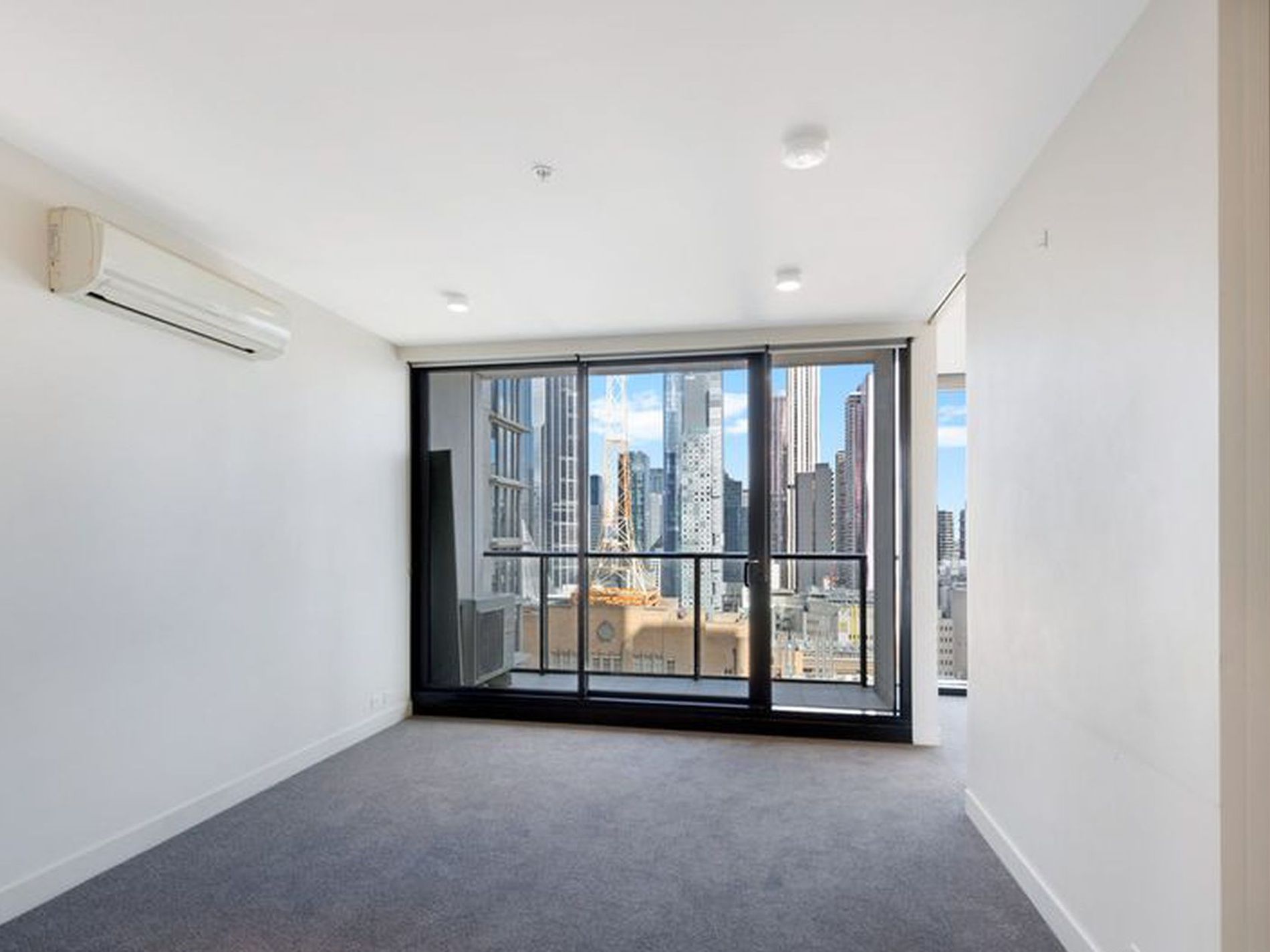 3004 / 33 MacKenzie Street, Melbourne