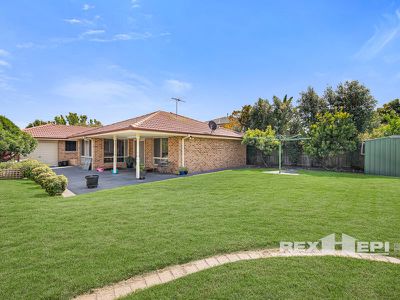 49 Rodlarni Crescent, Berwick
