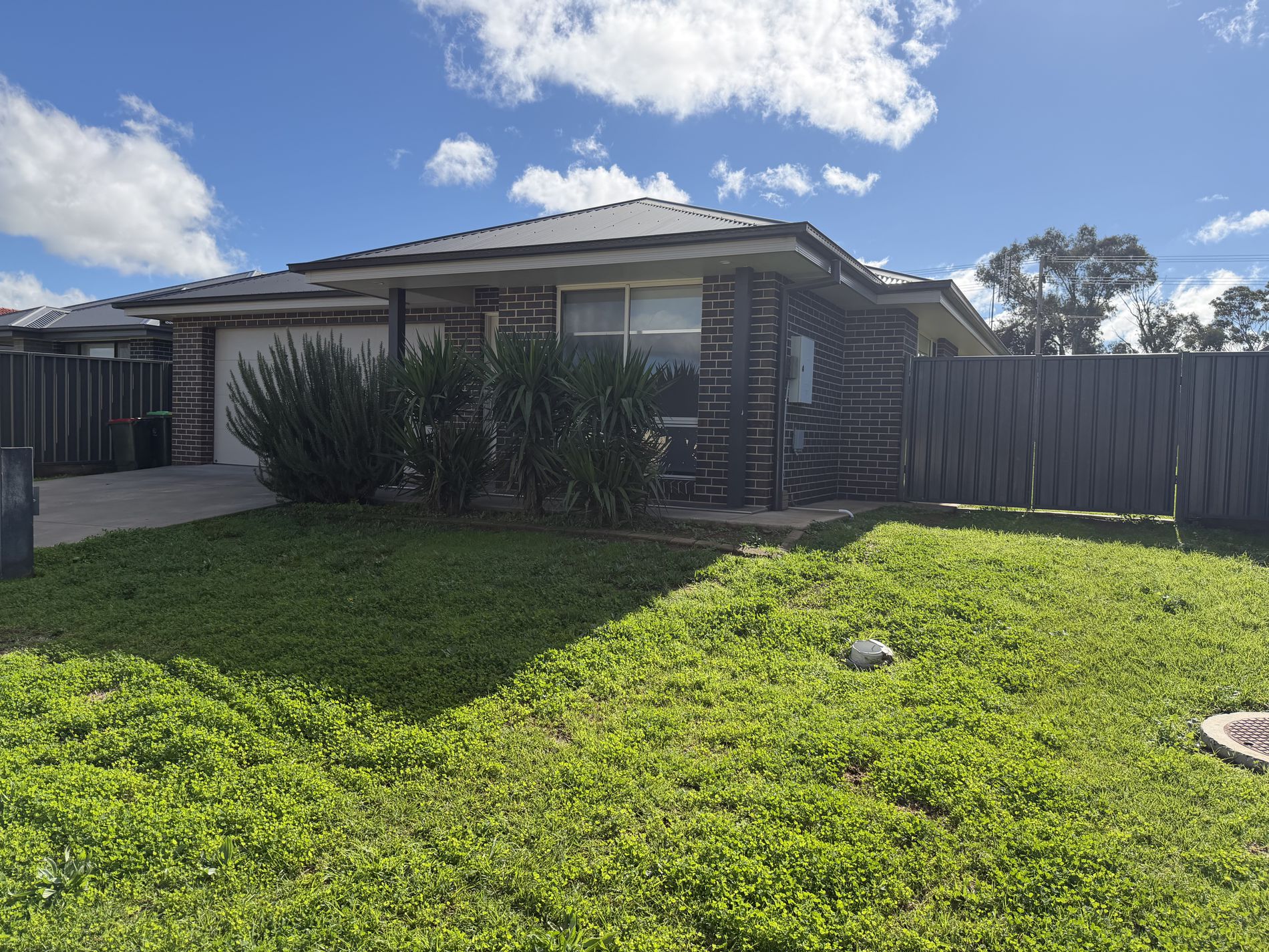 27 Hindmarsh Esplanade, Dubbo