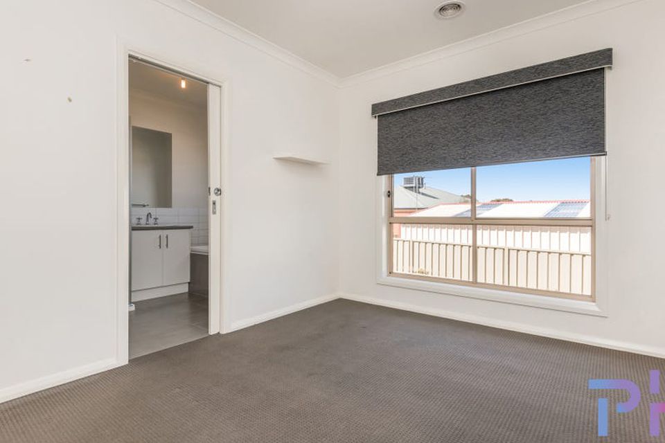 2 / 20 Daniel Drive, Kangaroo Flat