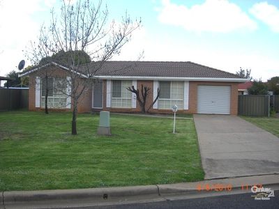 12 Crick St, Dubbo