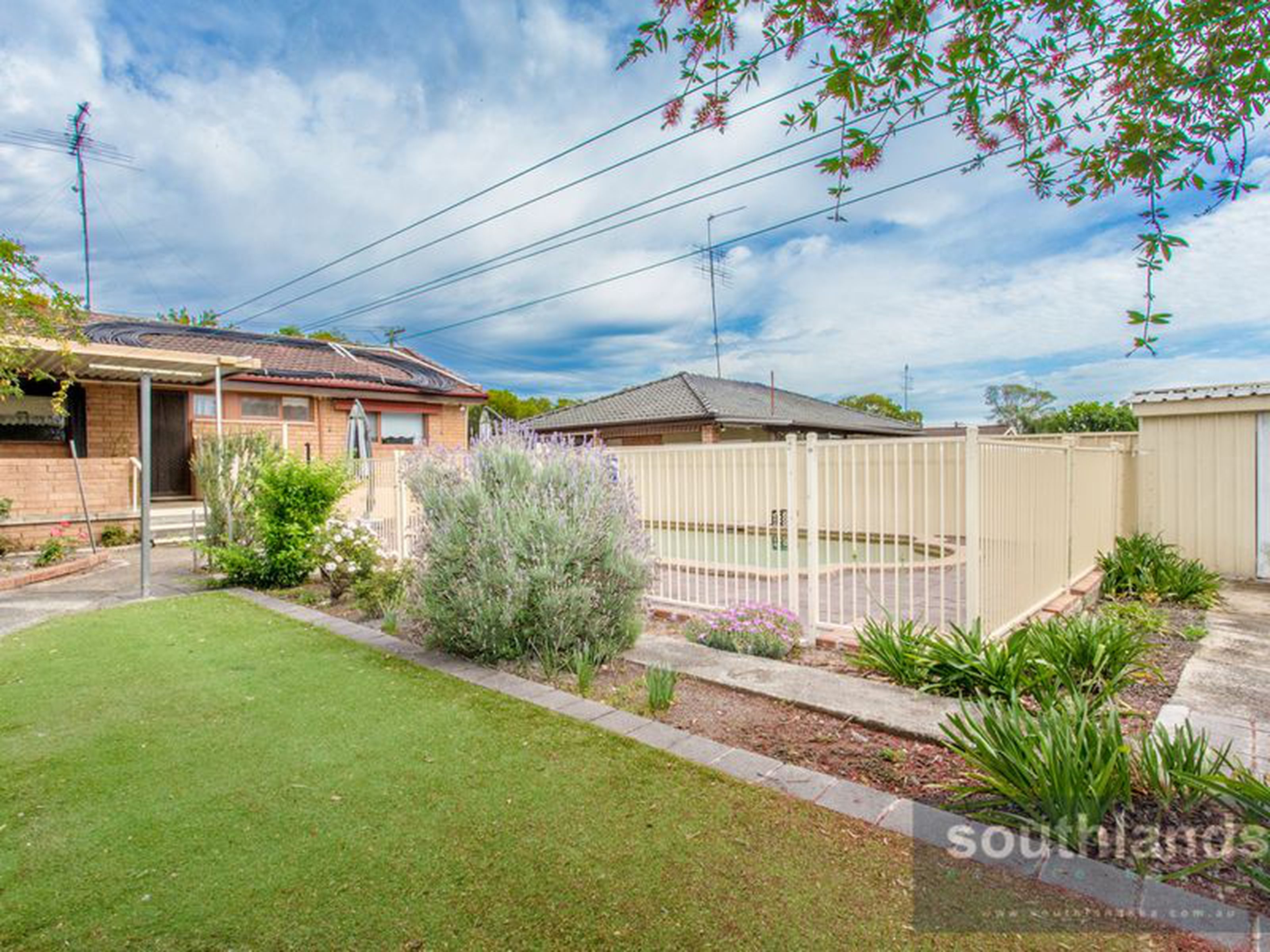 8 Banool Avenue, SOUTH PENRITH