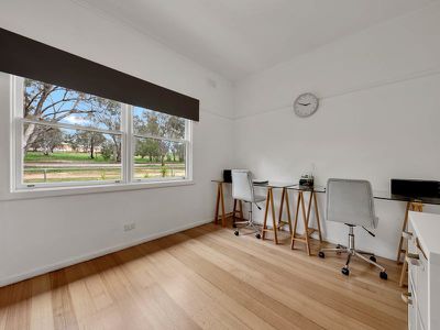 105 Chiltern Valley Rd, Rutherglen