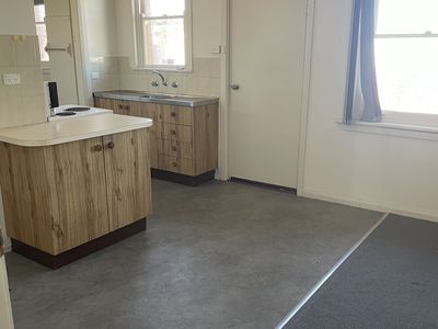 3 / 25 Church Street, Parkes