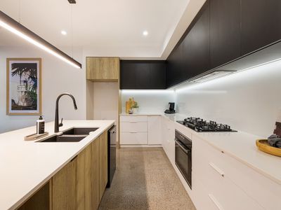 135 Kingfisher Crescent, Palmview