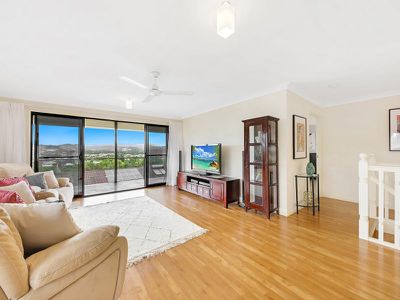 12 Hawker Street, Pacific Pines