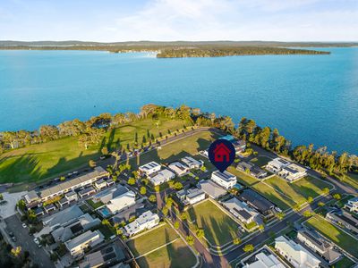 6 Bathers way, Morisset Park