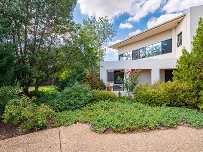 16 Bella Vista Drive, Lake Wyangan