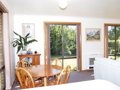 2 / 64 Sale Street, Huonville