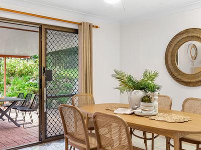 16 Malachite Street, Keperra