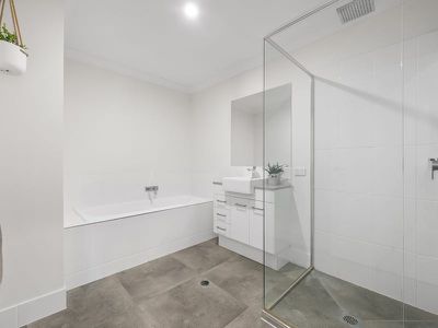 1 / 24 Lauenstein Crescent, Pimpama