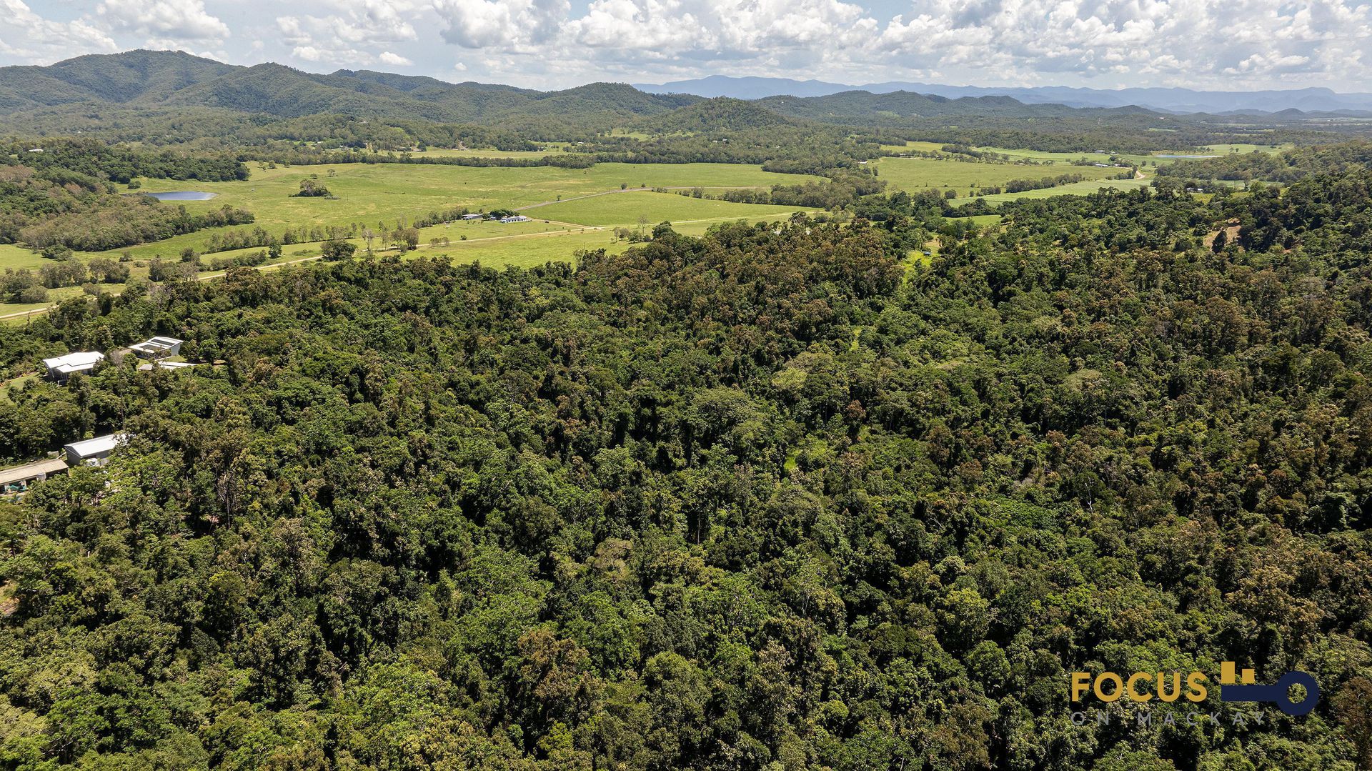 514 Dunwoody Road, Ball Bay