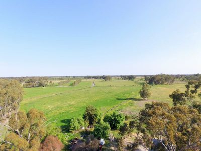 899 River Road, Murrabit West