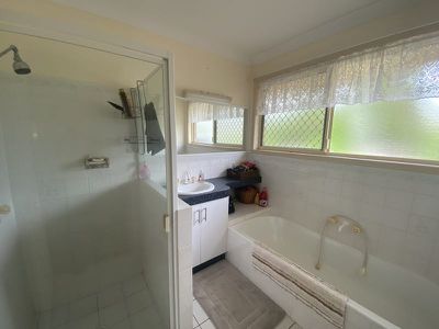 28 Nolan Drive, Kingaroy