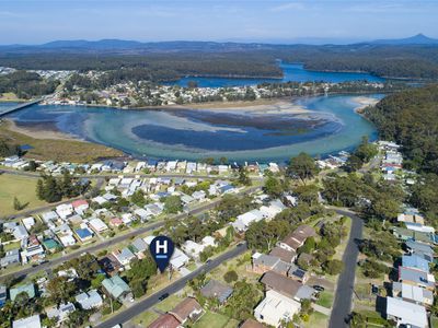 100 Canberra Crescent, Burrill Lake