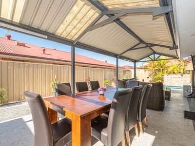 15 Frampton Crescent, Canning Vale