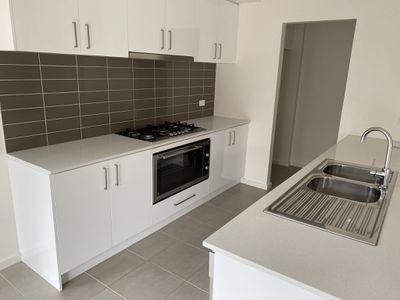 65 Stanmore Crescent, Wyndham Vale