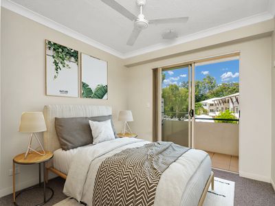 5 / 1804 Captain Cook Highway, Clifton Beach