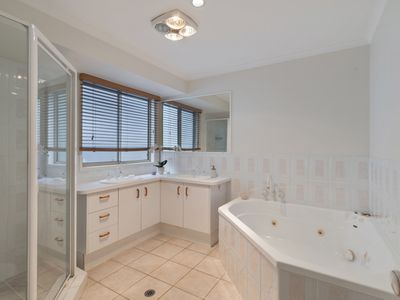 25 / 43-45 Western Avenue, Montville