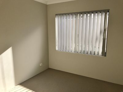 4/3 Duggan Court, Balga