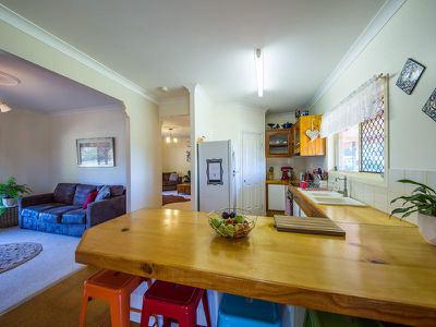 8 Macaulay Drive, Kingaroy