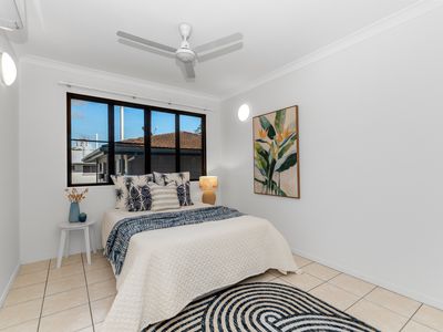 3 / 12 Paxton Street, North Ward