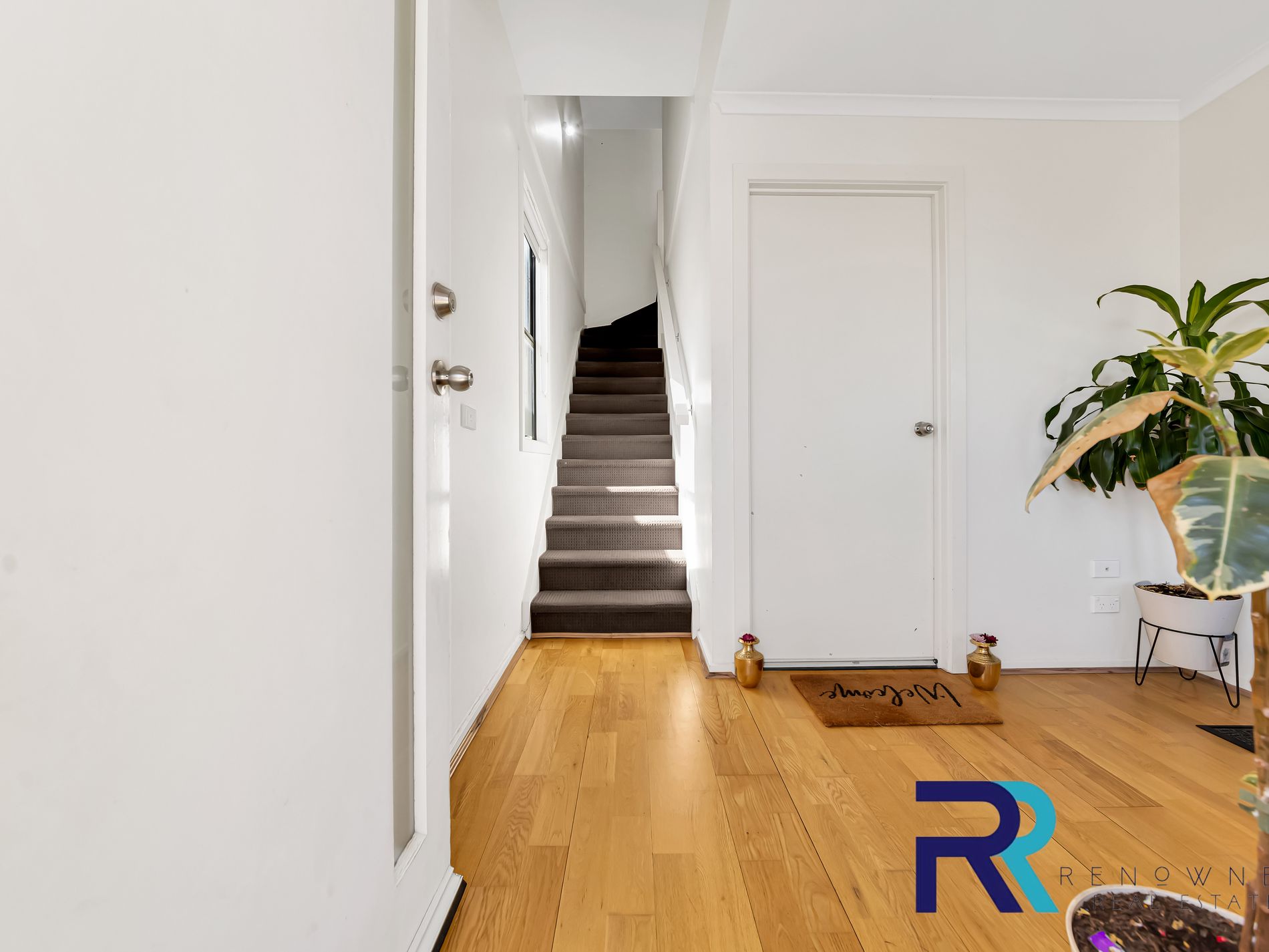 17 ALEXANDER CIRCUIT, Craigieburn