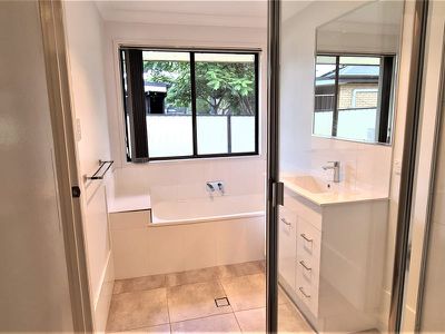43 Passerine Drive, Rochedale South
