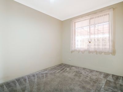 2B Eaglemont Drive, Swan View