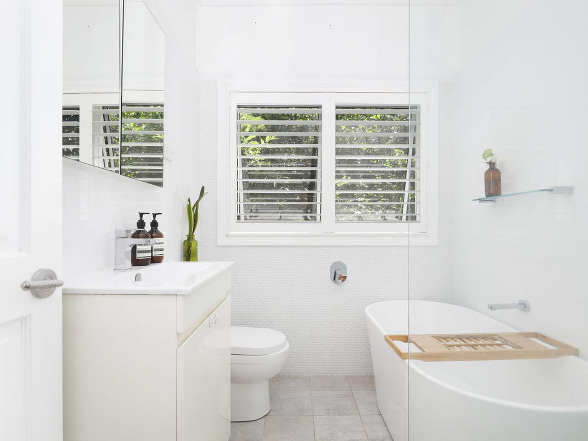 94 Rowland Avenue , Wollongong