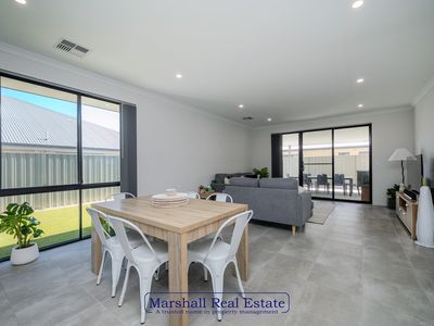 9 Lipson Way, Eglinton