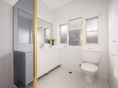 298 Gloucester Road, Beverly Hills