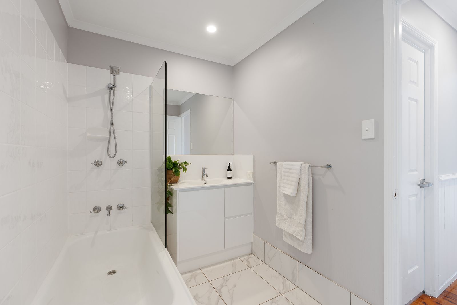 Photo 7 of 16, 14 Taree Court, Kuluin