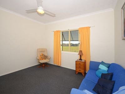 42 BOWARRADY COURT, River Heads