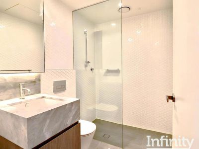 2205 / 115-117 Bathurst Street, Sydney