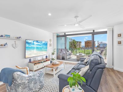 201 / 14-18  Head Street, Forster