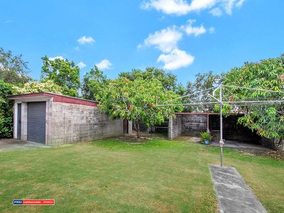 32 Gledson Street, North Booval