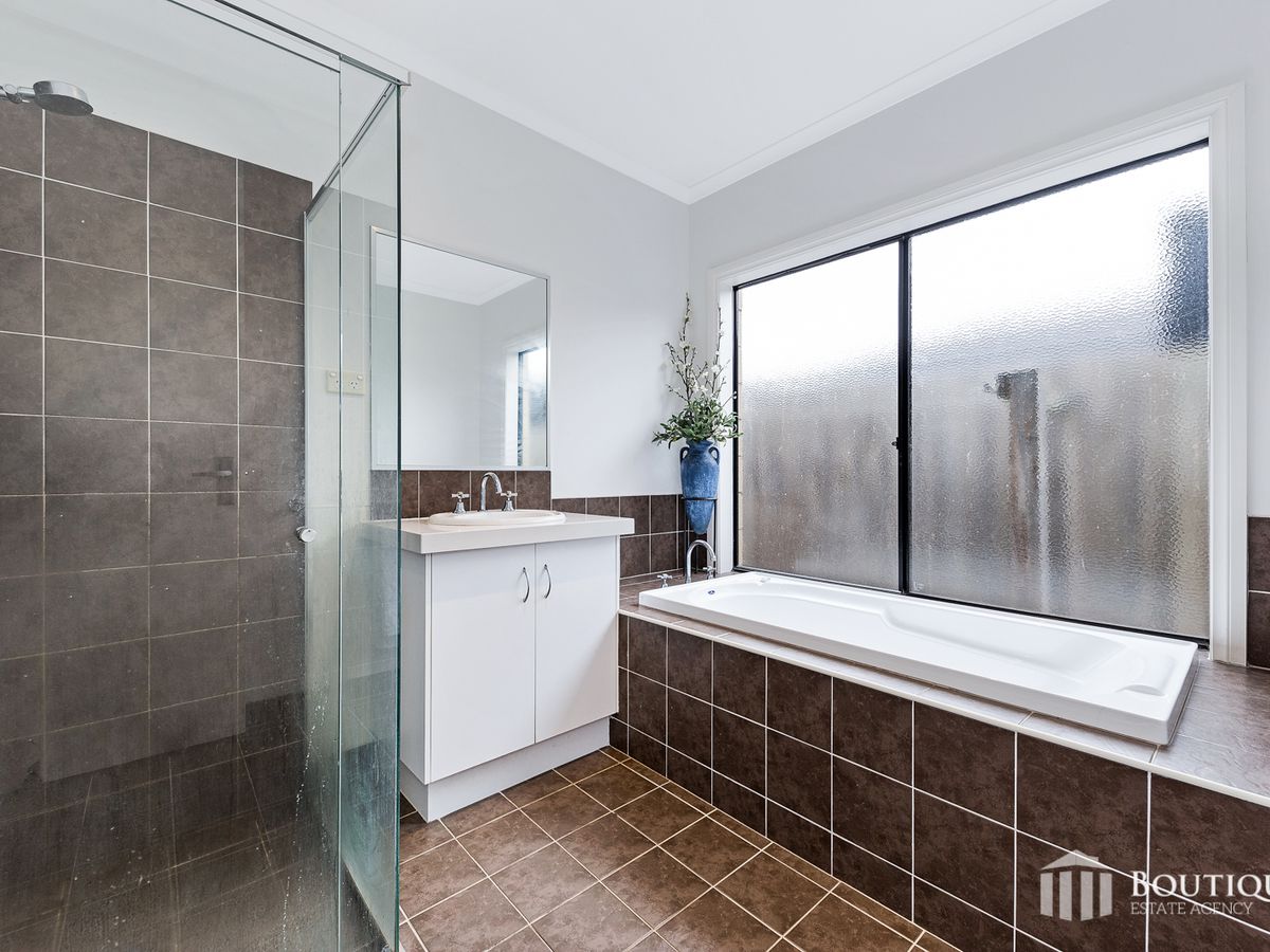 40 Rodlarni Crescent, Berwick