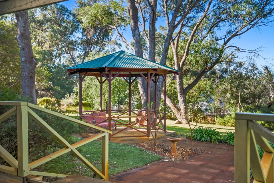 2 ARCHER CLOSE, Baldivis