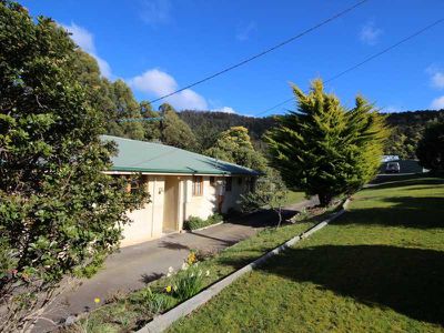 51 Harts Road, Snug