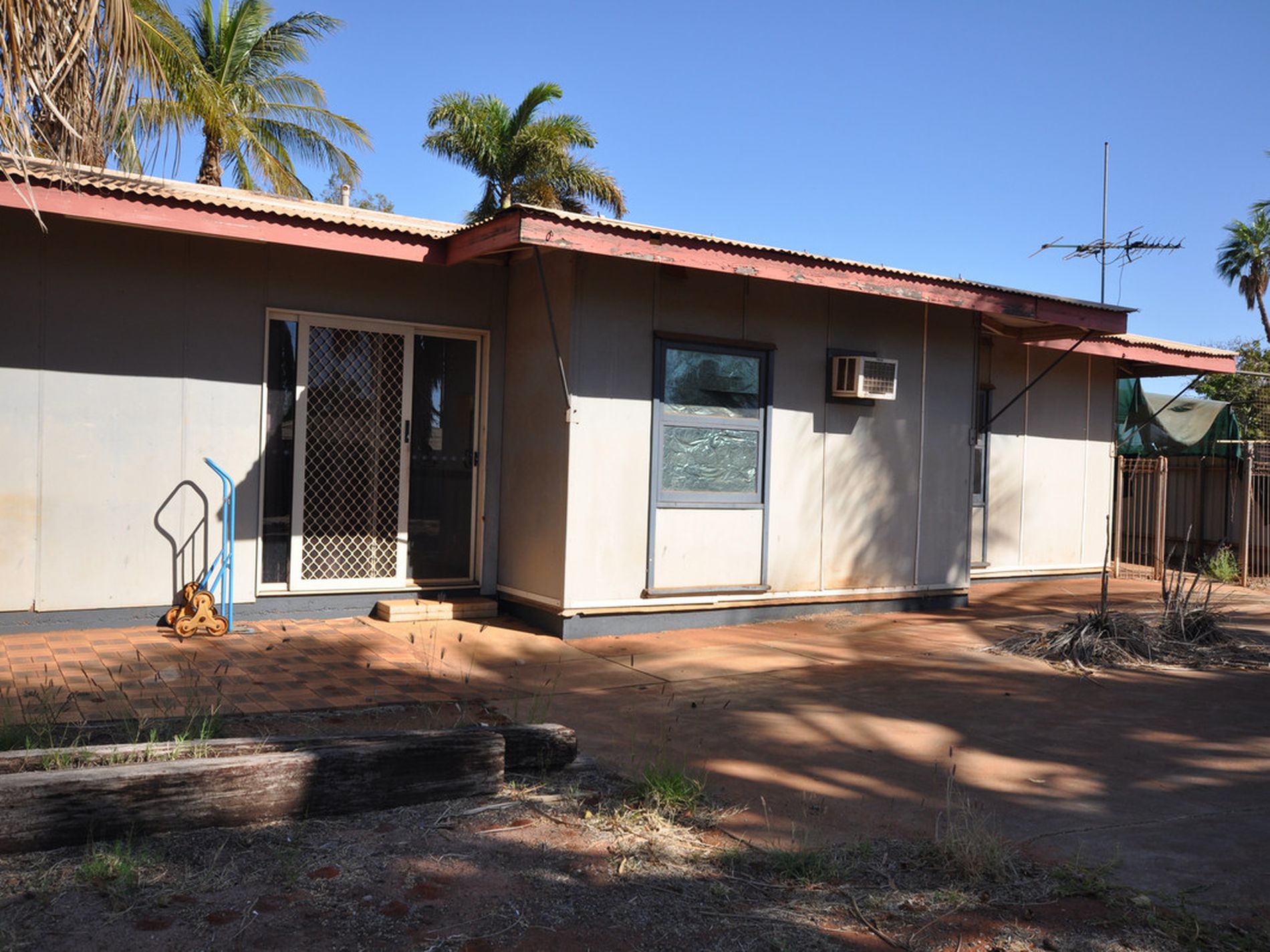 26 Weaver Place, South Hedland