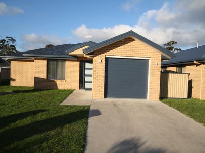 5 / 19 Moore Court, Wynyard