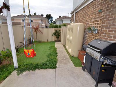 16 / 7 Toolondo Close, Caroline Springs