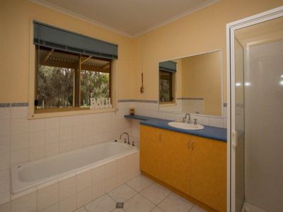 8 JACKA ROAD, Cohuna