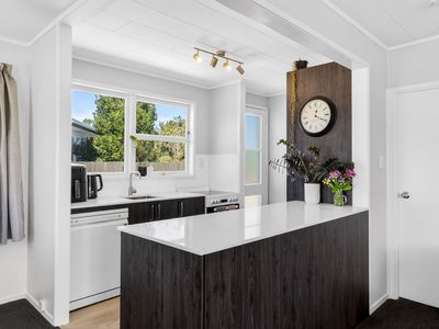 1/55B Springs Road, Parakai, Helensville