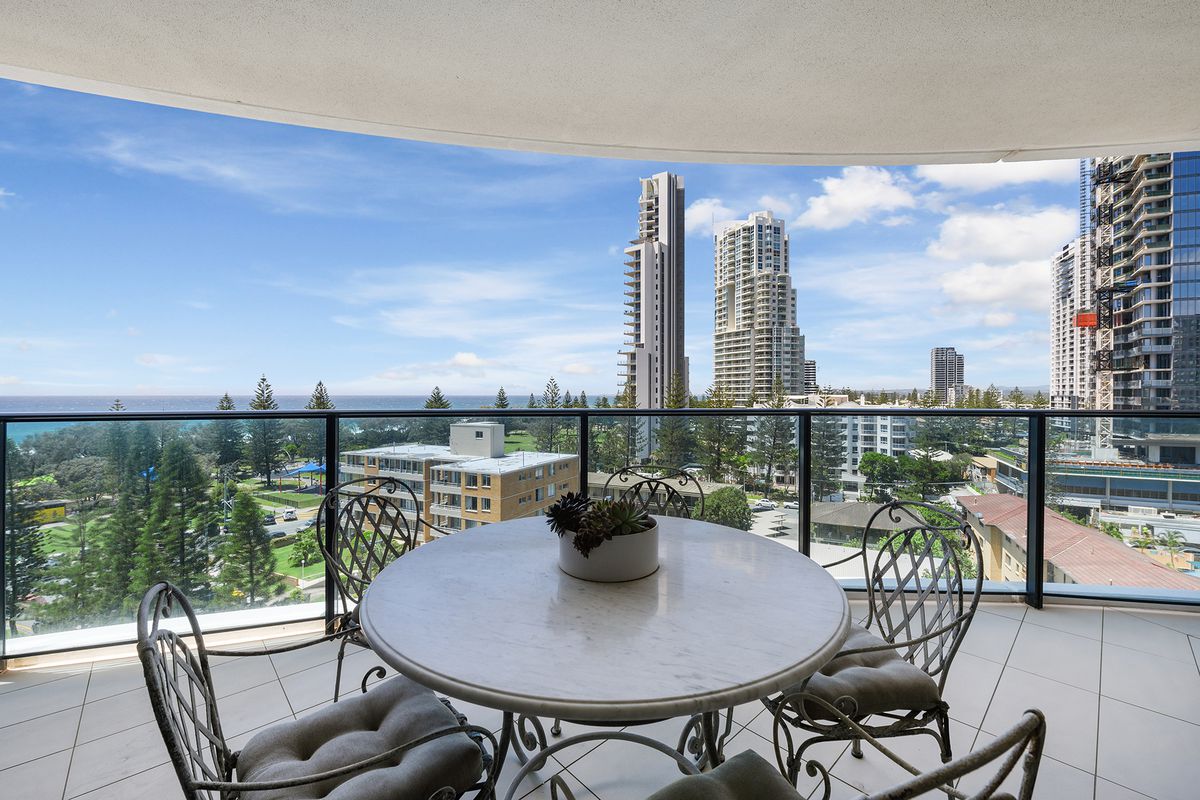 707 / 1 Oracle Boulevard, Broadbeach