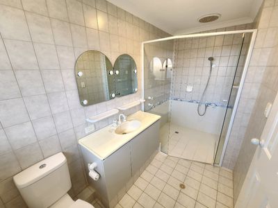 4 MURRAY STREET, Como